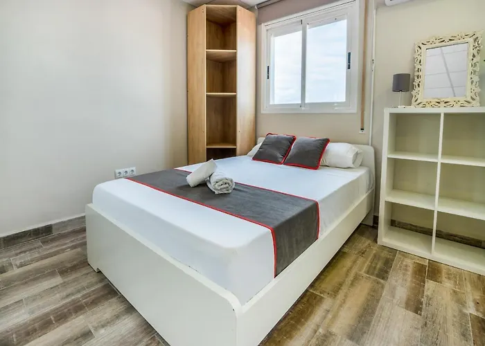 Hostal El Patio De La Luna by Vivere Stays